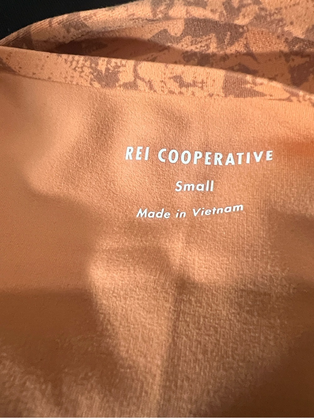 REI - Picture 5 of 5